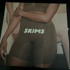 Skims sculpting shorts